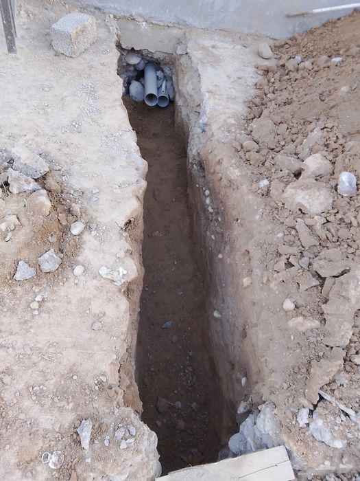 Ура тиранша йомкус сантехника ишларни к,иламиз