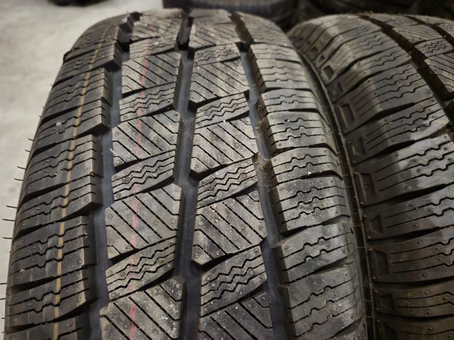 2 anvelope iarna noi Torque 215 65 15C