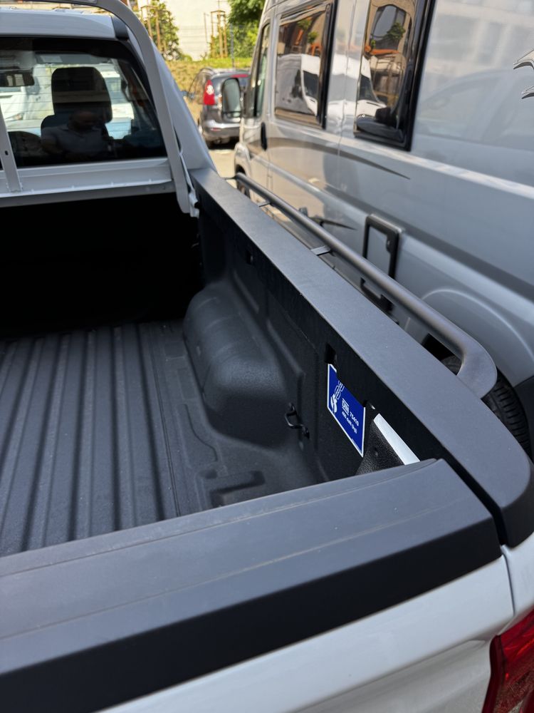 Заден ролбар и пластмасови бордове за VW Амарок след 2023г.
