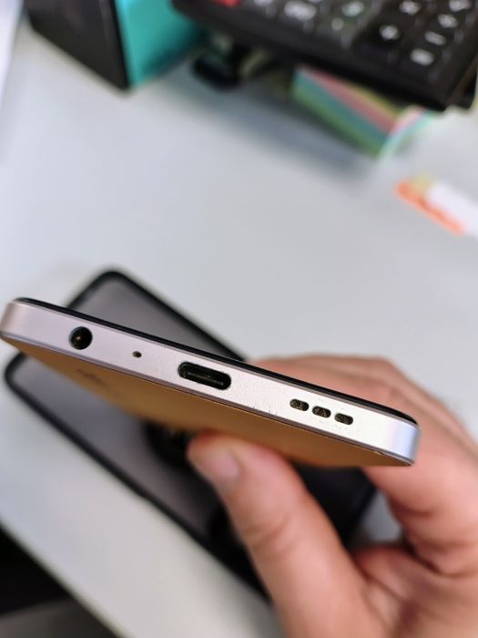 Oppo Reno 7 4G 128 G, 8G