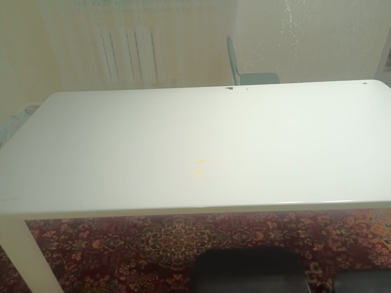 Продам стол в хорошем состоянии