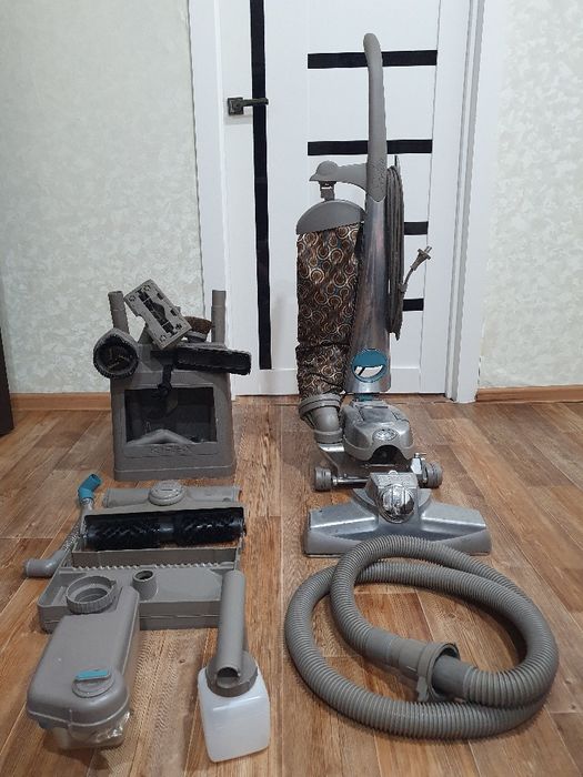 Продаю б/у пылесос Kirby