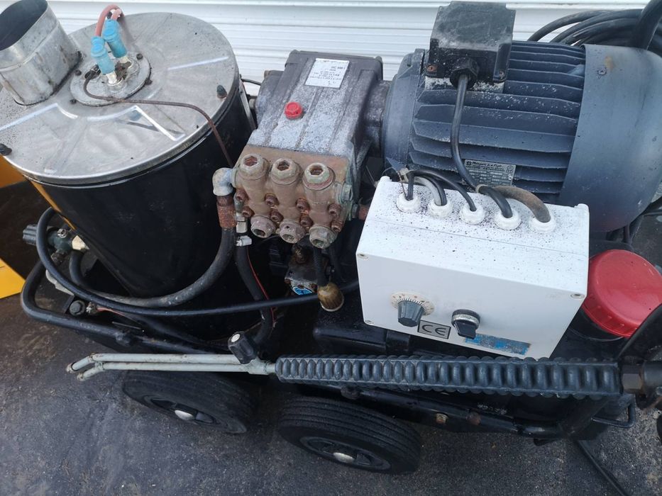 Пароструйка Lavor/200bar 15L/min 380V Бутална Помпа