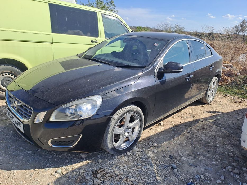 Dezmembrari Volvo S60