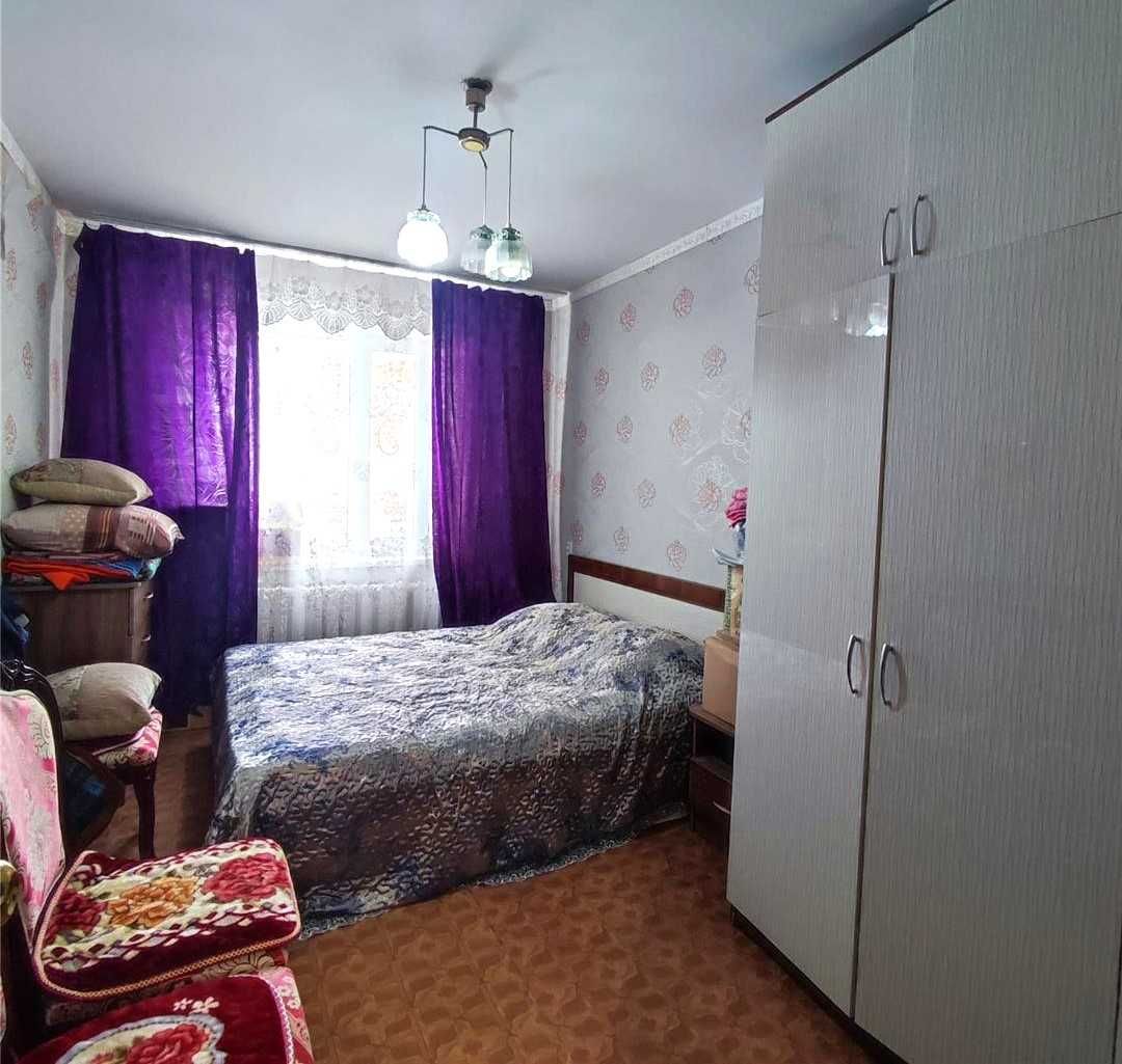 Продаю 3х комн.квартиру в центре, 4этаж, ул. Шерубай Батыра.
