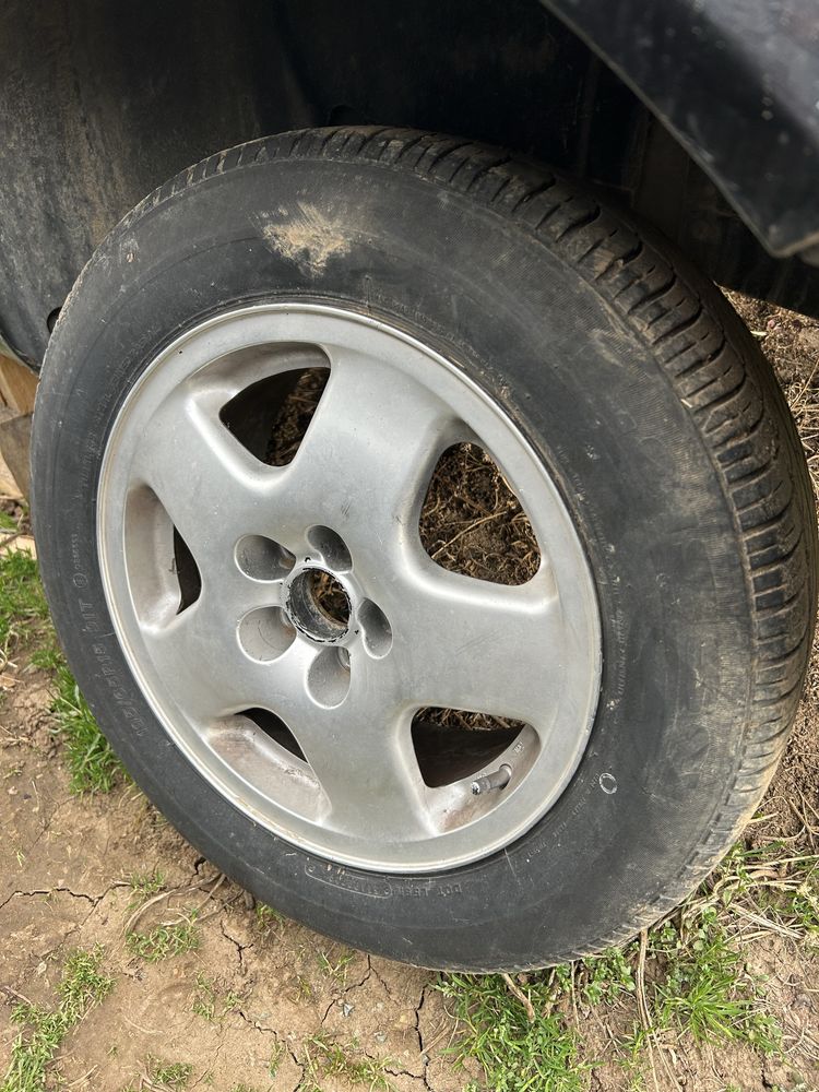 Джанти с гуми подарък 5х100 15 цола VW Audi