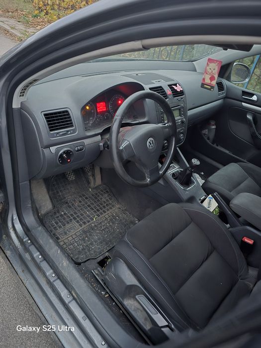 VW Golf 5 1.9TDI 105k на части