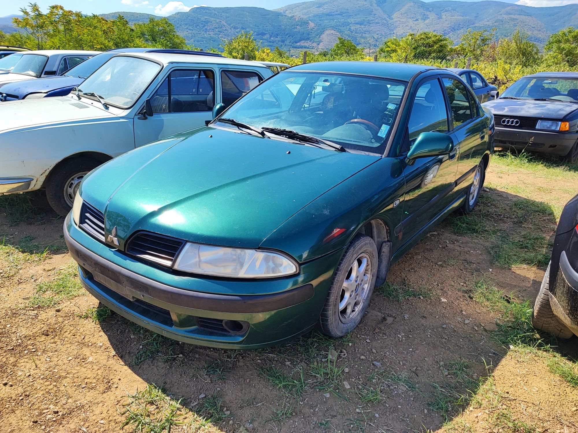 Mitsubishi Charisma 1.9 НА ЧАСТИ