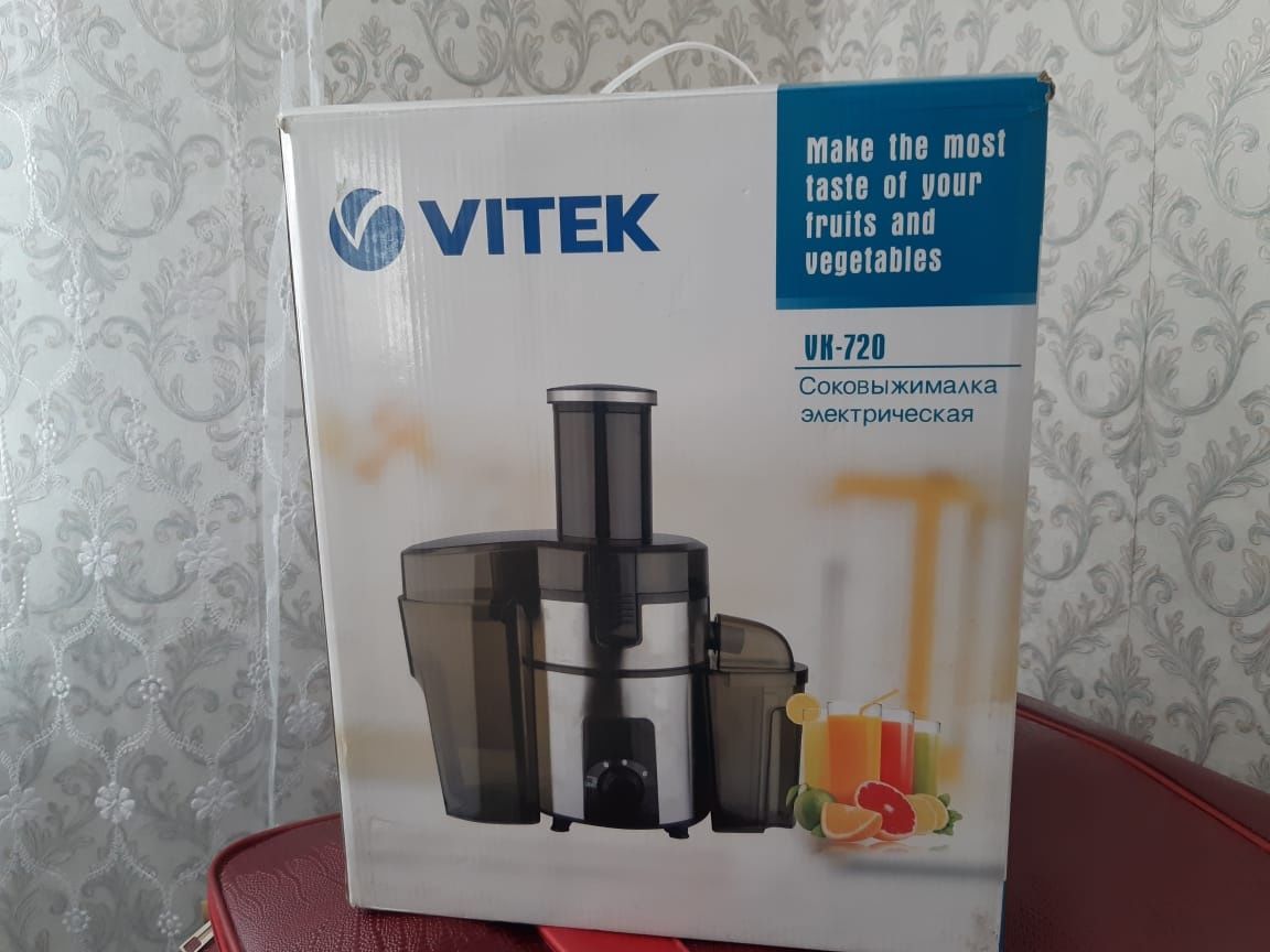 Продаю дубленку, сапоги, одежда соко выжымалка