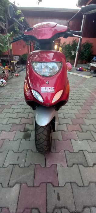 Vând scuter marca rex