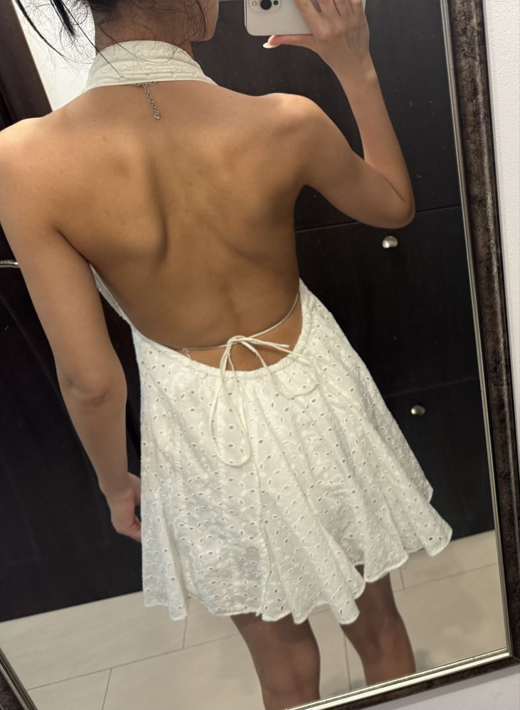 Ефирна бяла рокля ZARA