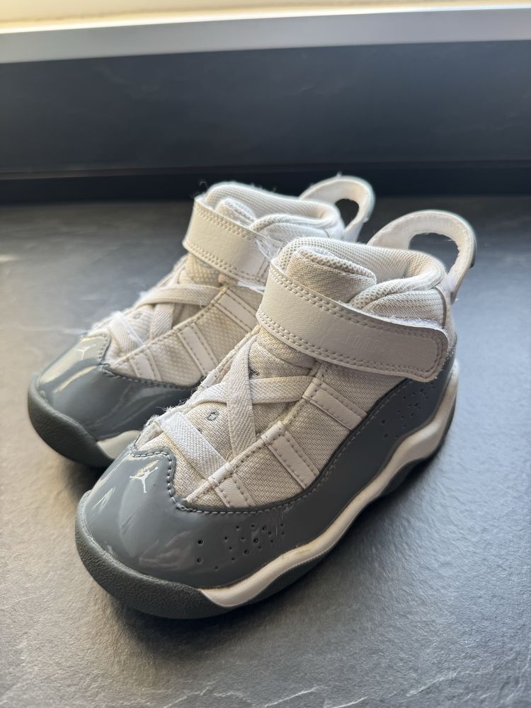 Детски маратонки Nike Jordan