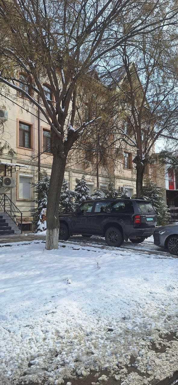 Продаётся своя квартира в центре города Ташкента