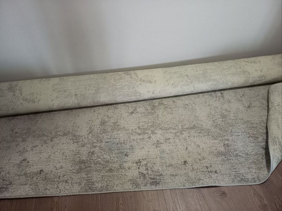 Продается палас в отличном состоянии