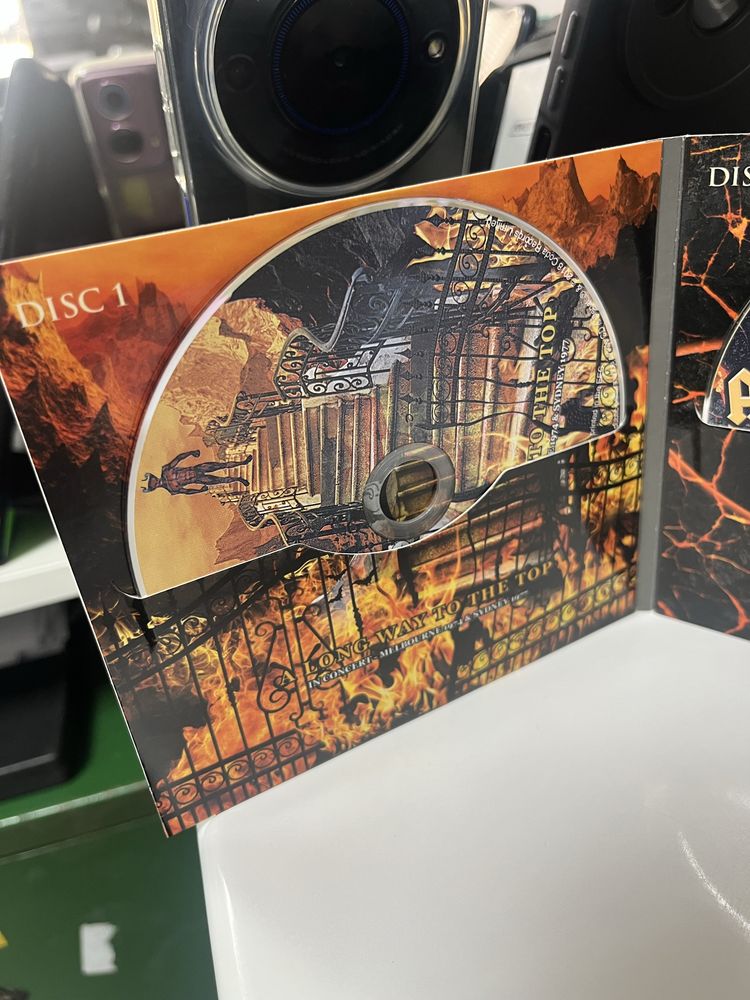 Hell's Radio: Legendary Broadcasts 1974-1979 – AC/DC (CD албум)