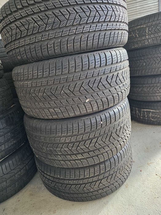 Зимни гуми Пирели/Pireli 265/40R21 295/35R21 като нови 23година