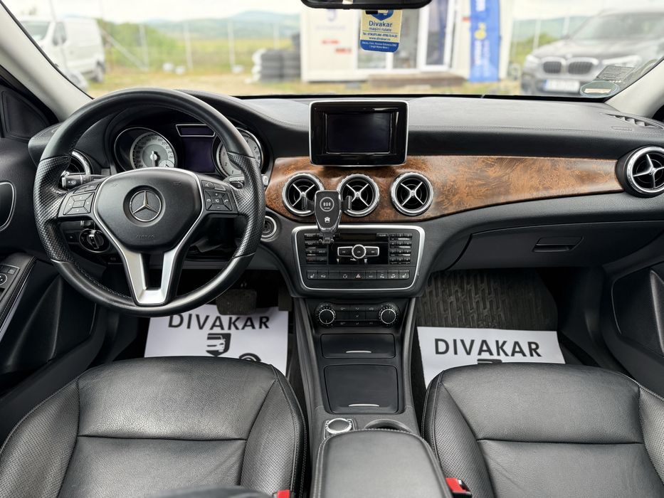 Mercedes GLA 4matic cu Garantie