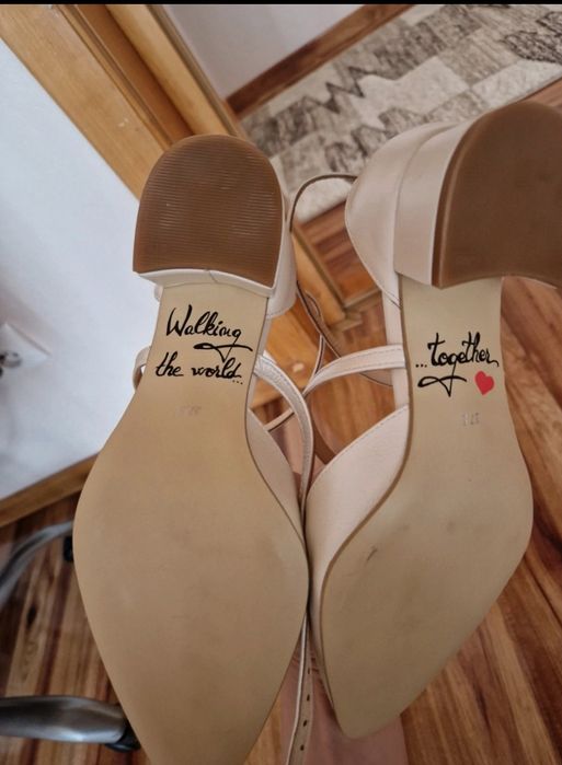 Pantofi de mireasă