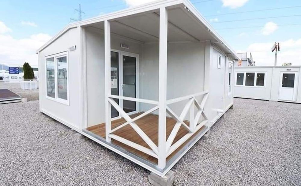 Vindem căsuțe din lemn tip A, ideale pentru curte