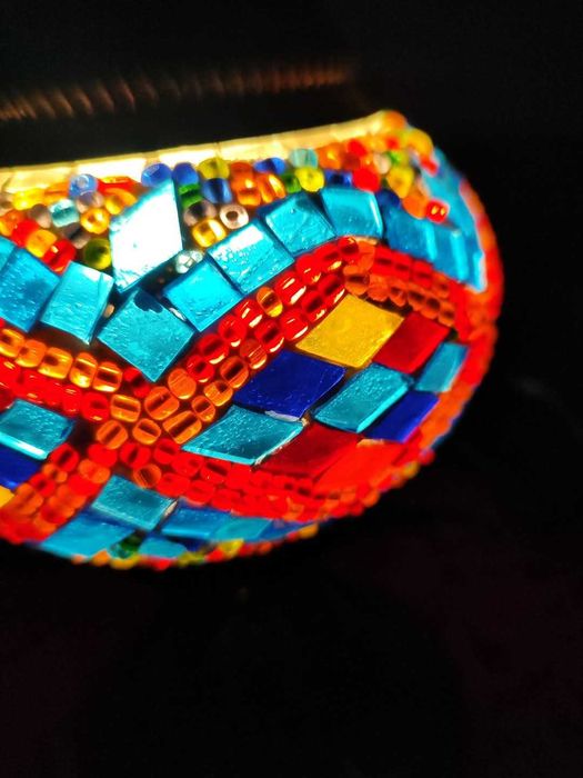 Красива нощна лампа