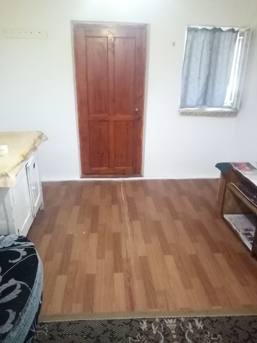 Сдам комнату в районе КОЛХОЗНОГО РЫНКА, В часном секторе