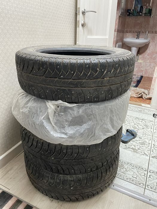 Продам зимние шины