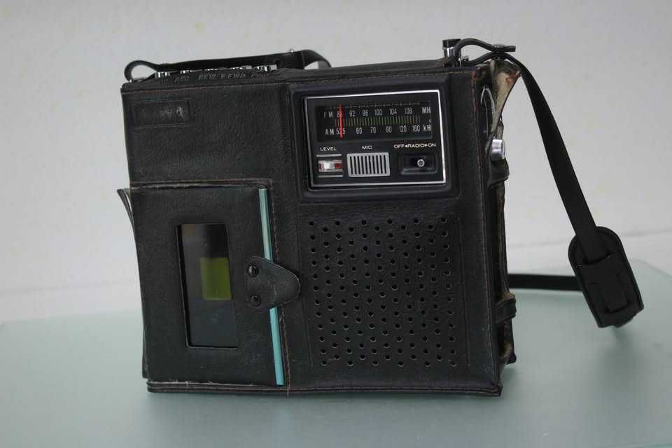 Mini portabil Aiwa TRP-501.