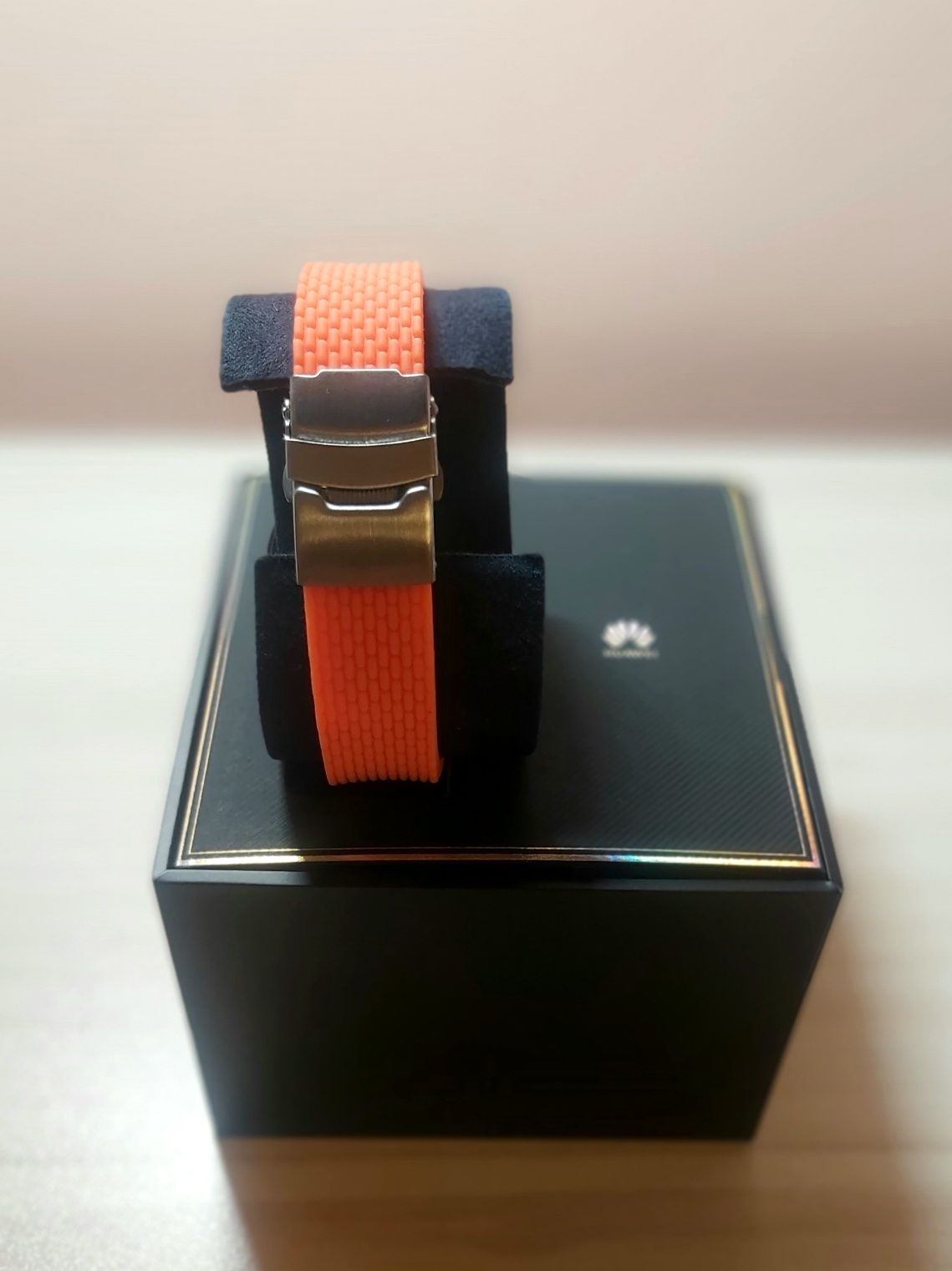 Huawei Watch GT 2/1 силиконови верижки с метален механизъм + протектор