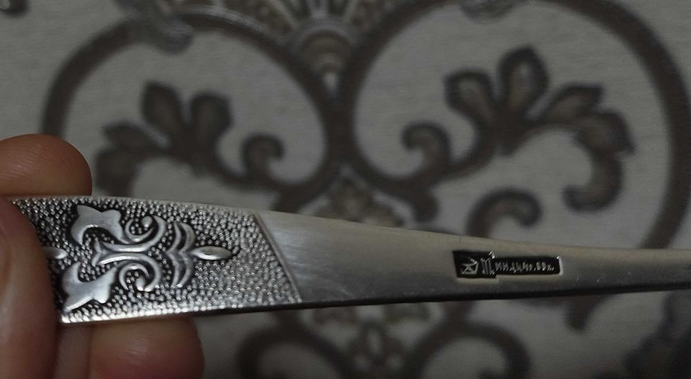 Мельхиоровые вилки 10 штук