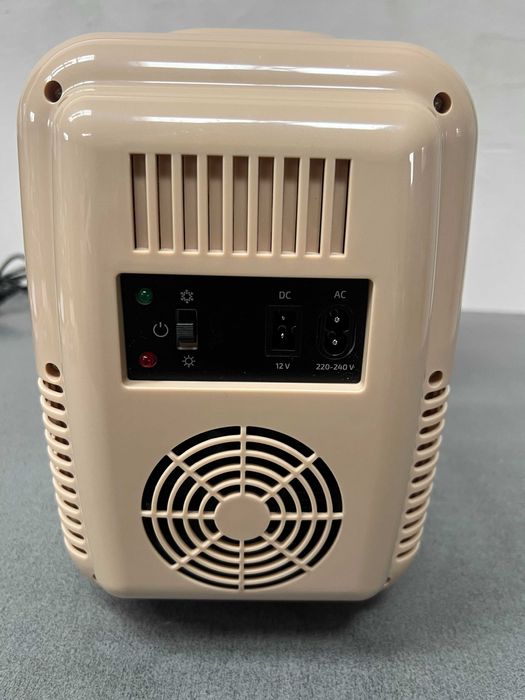 Мини хладилник Cecotec Bolero MiniCooling 4L , 12V / 220V