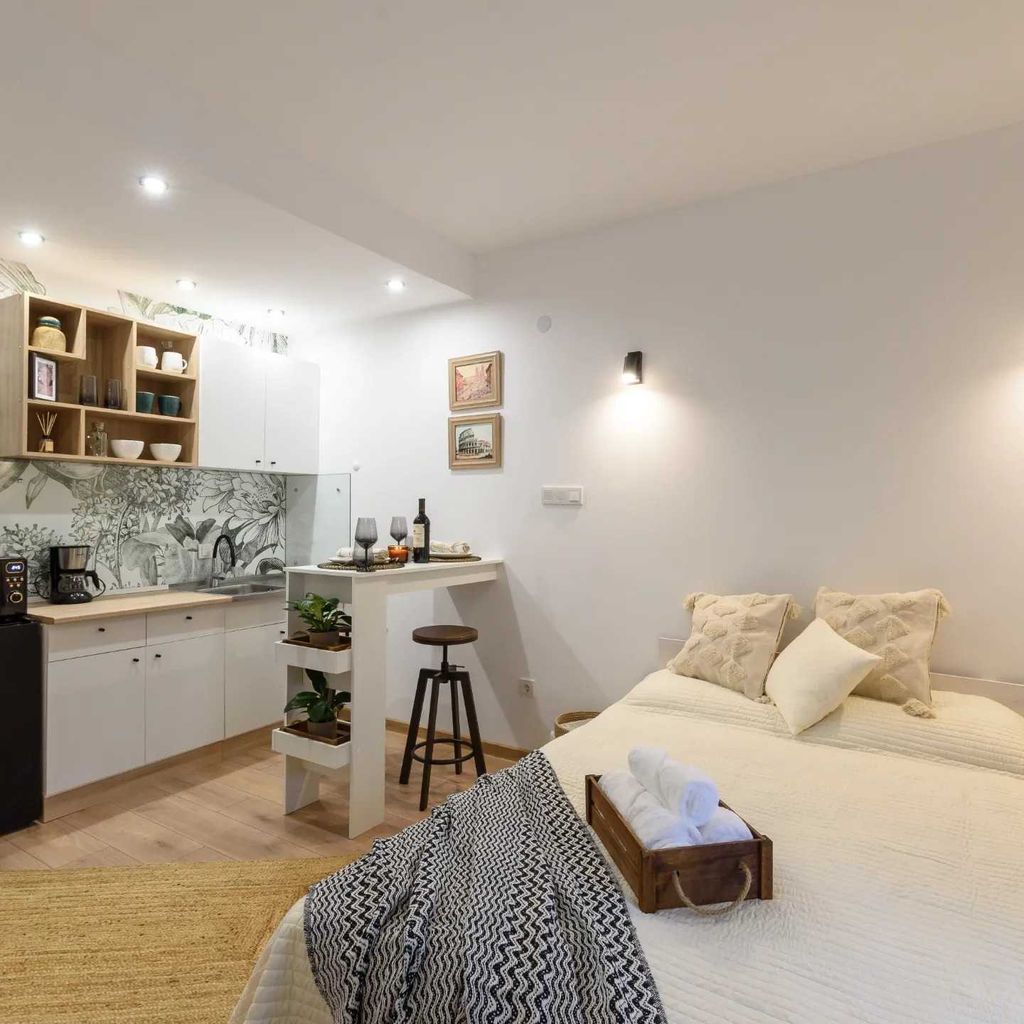 Продава се Едностаен апартамент в Банско - 30 кв.м за 1534 €/кв.м - Снимка #3