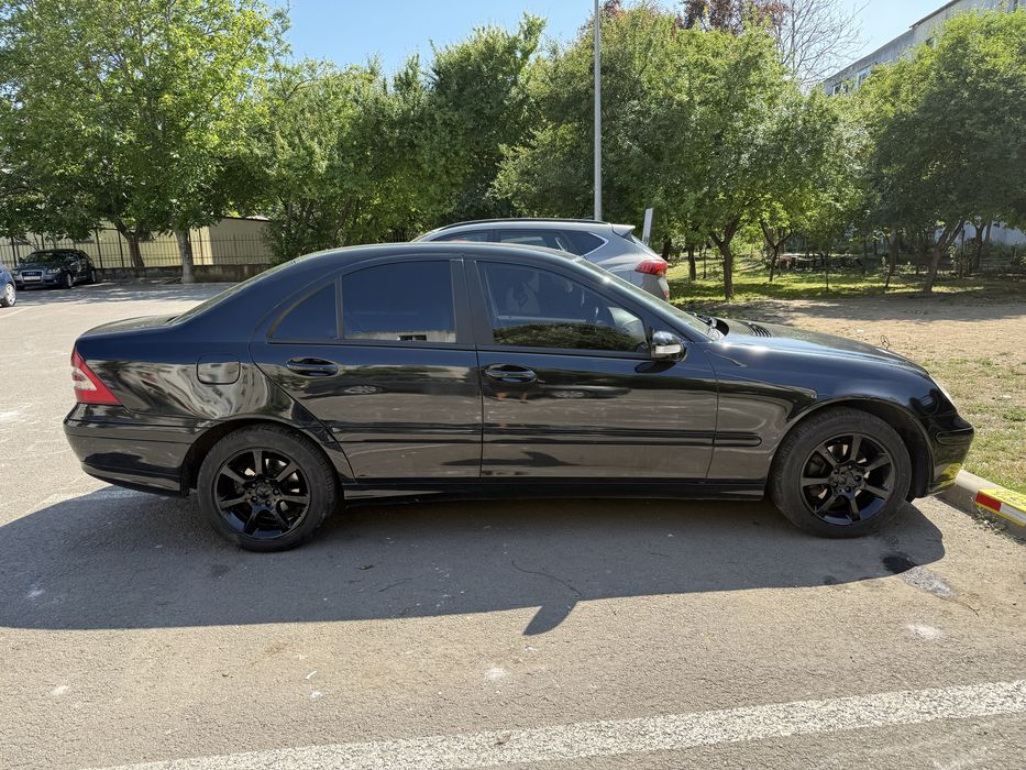 Vand/schimb Mercedes W203