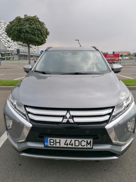 Vând Mitsubishi Eclipse Cross Intense 2018 automatic