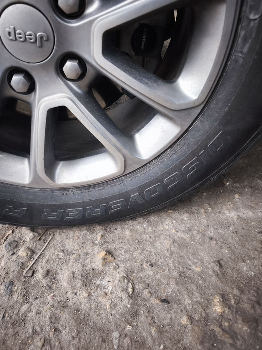 Джипови гуми 265/65/18