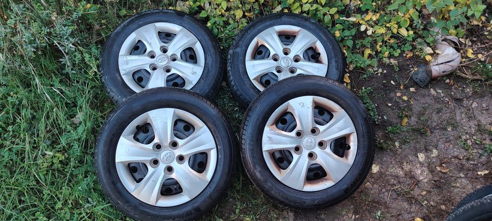 Roti complete iarna Hyundai 5*114.3