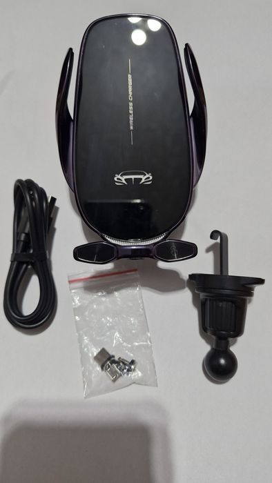 продам автомобильную беспроводную зарядку держатель телефона