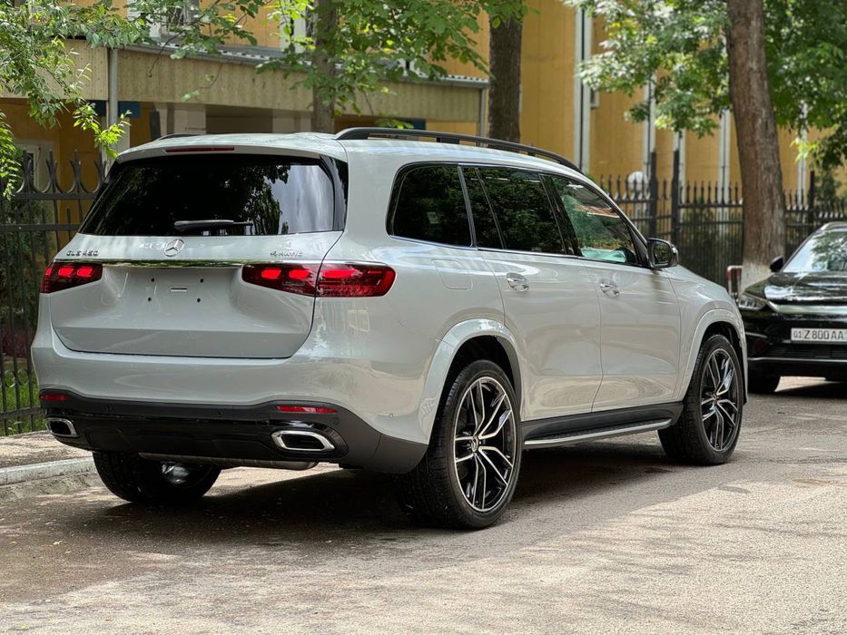 Продается Mercedes-Benz gls 450 alpine grey