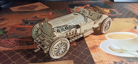 3D дървен пъзел /Grand Prix кола Jigsaw пъзел