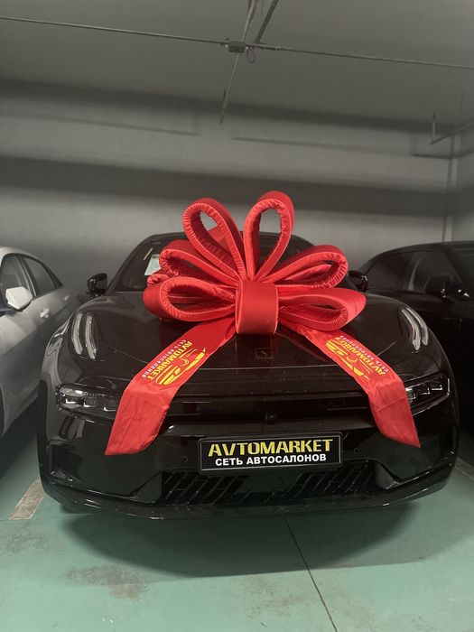Подарочный бантик и тент на авто(бант на машину)