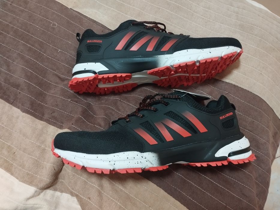 Маратонки Булдозер