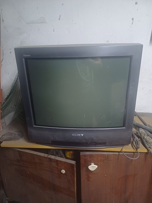 Продам телевизор Сони