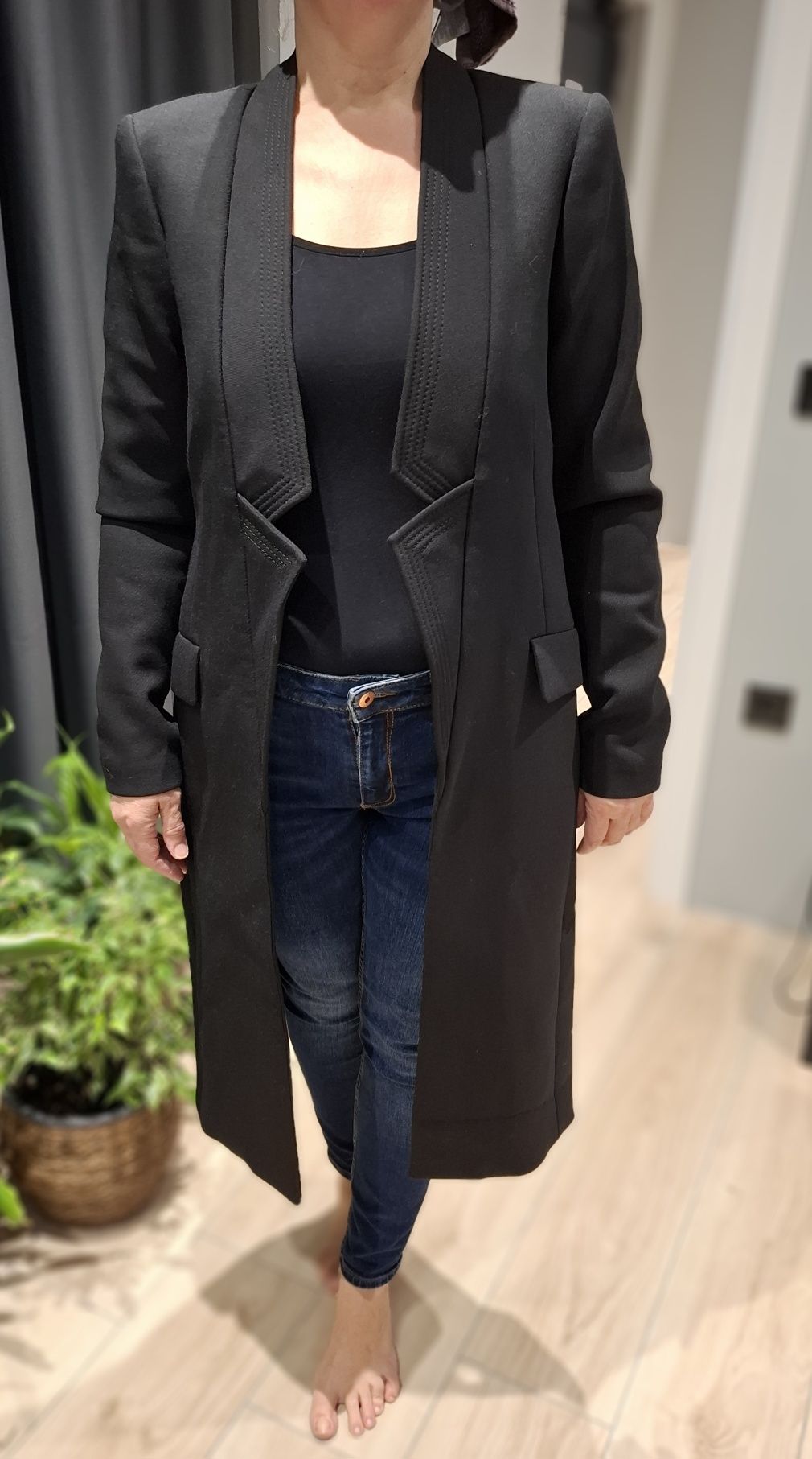Страхотно Оригинално Манто Pierre Balmain  L