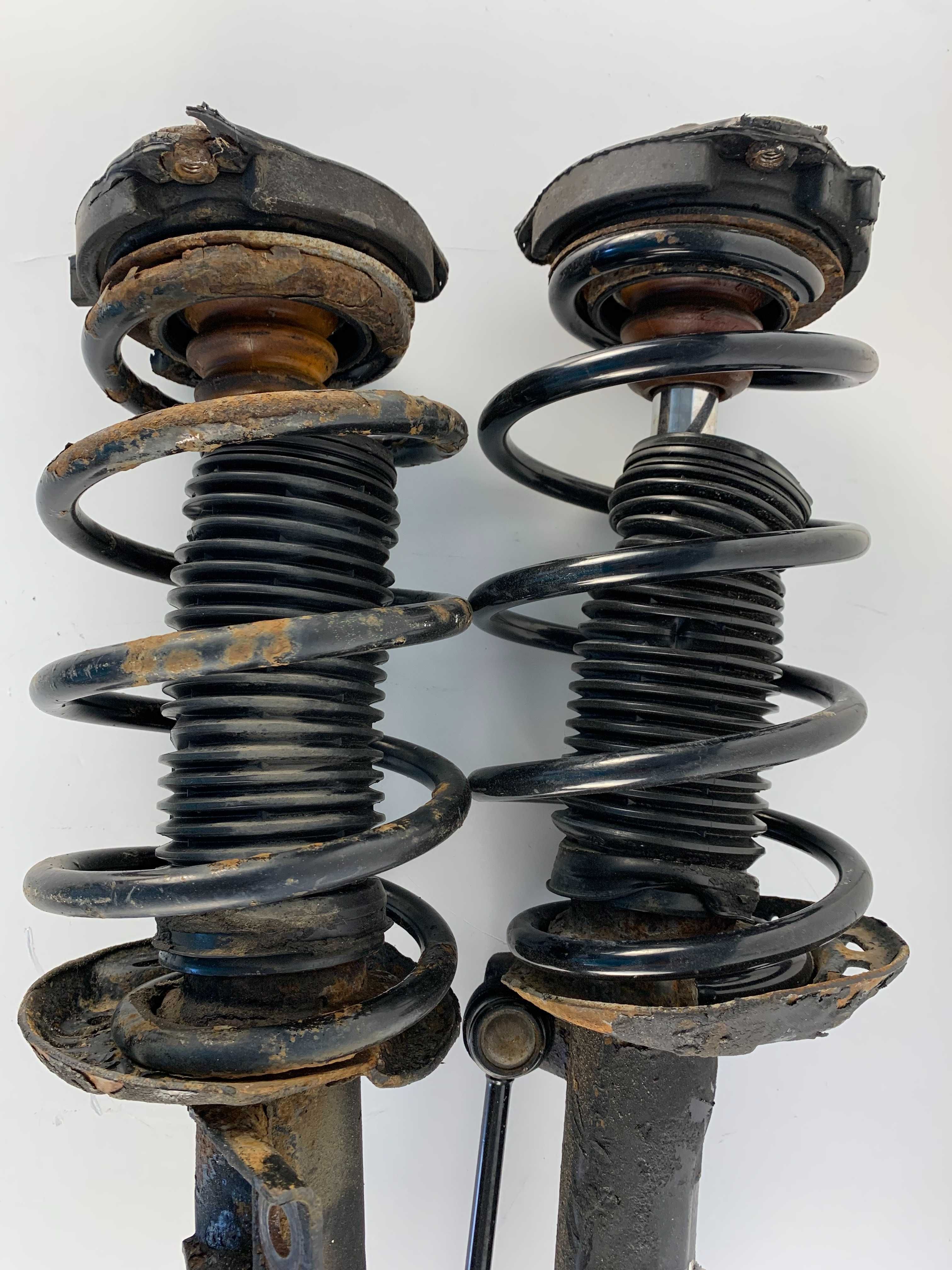 Предни макферсони Seat Altea (04-09)г. 1.9 TDI