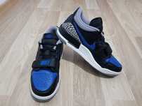 Adidasi Jordan mărimea 40 nike force boost