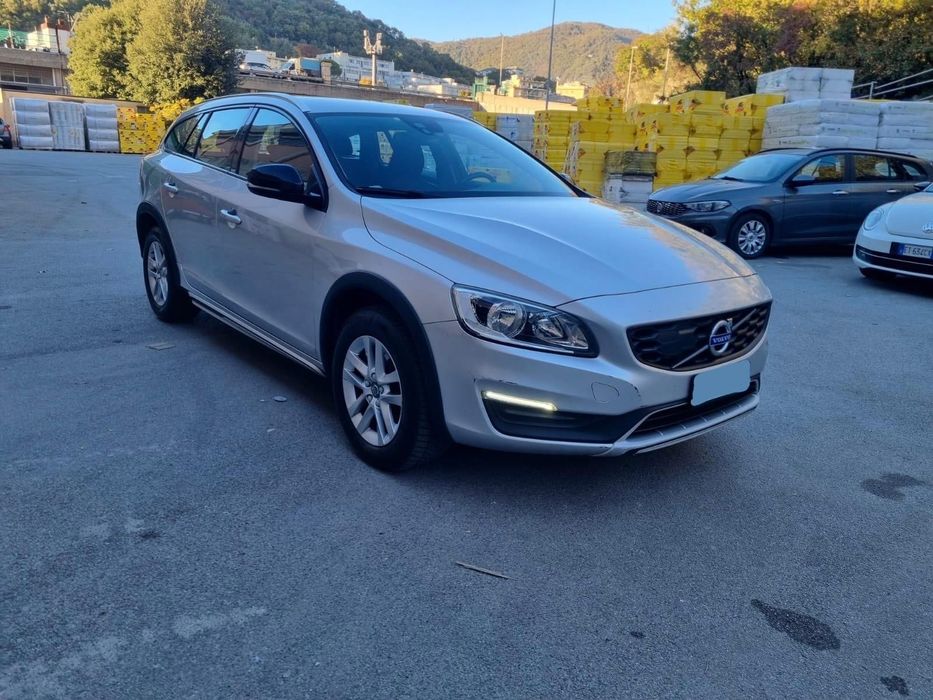 Volvo V60 Volvo V60 2.0 D4 Cross Country ,an2018, 190 Cp,Automat,4x4,Euro6