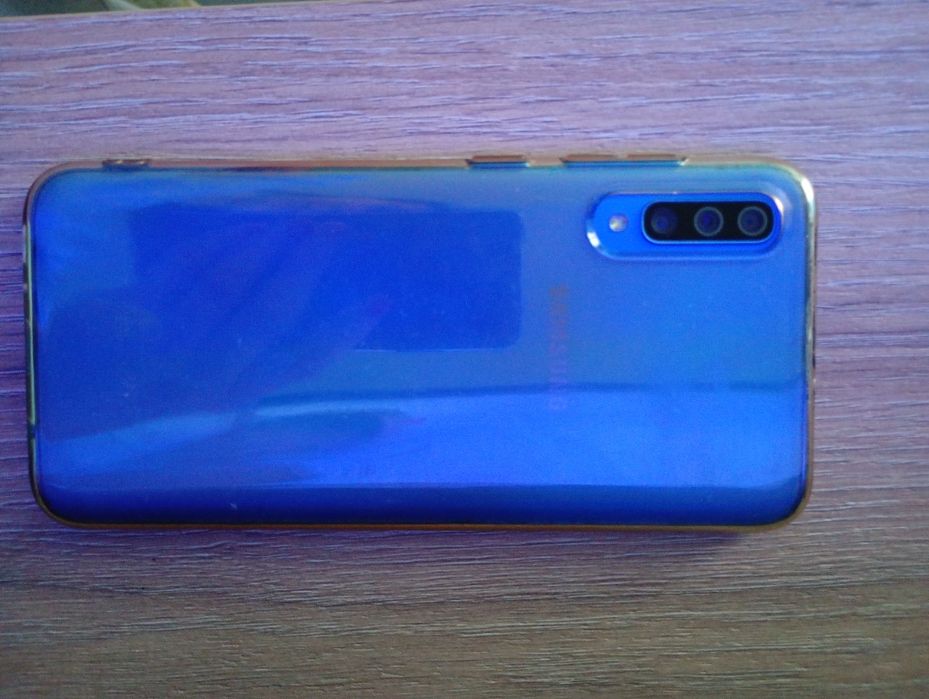 Samsung a70 cu încărcător rapid