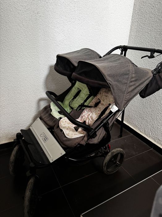 Бебешка количка за близнаци  Mountain Buggy Duet V3 Luxury