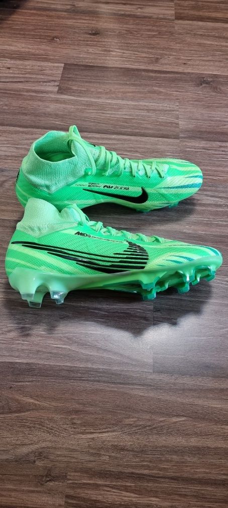 Професионални футболни обувки NIKE CR7