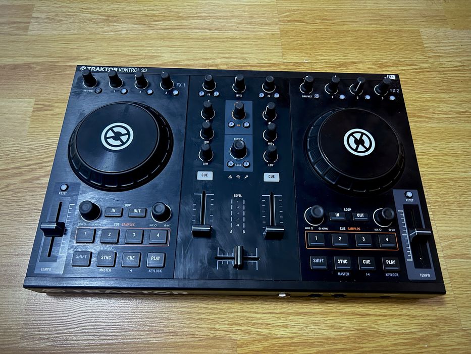 Traktor S2 Mk1 - 2-CHANNEL