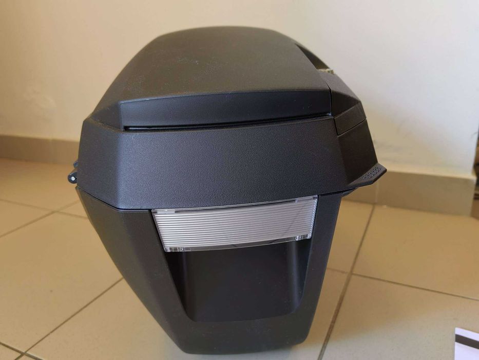 Carcasa usoara SHAD SH23